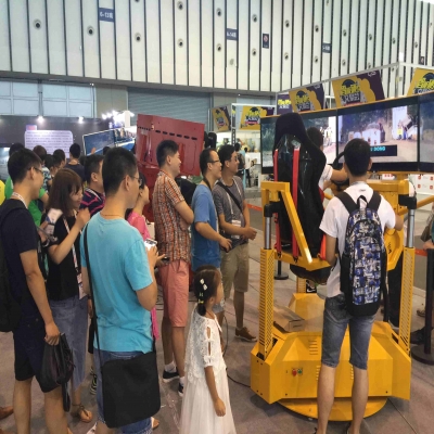 開vr體驗館如何選擇哪款vr游戲設(shè)備適合自己的店呢?